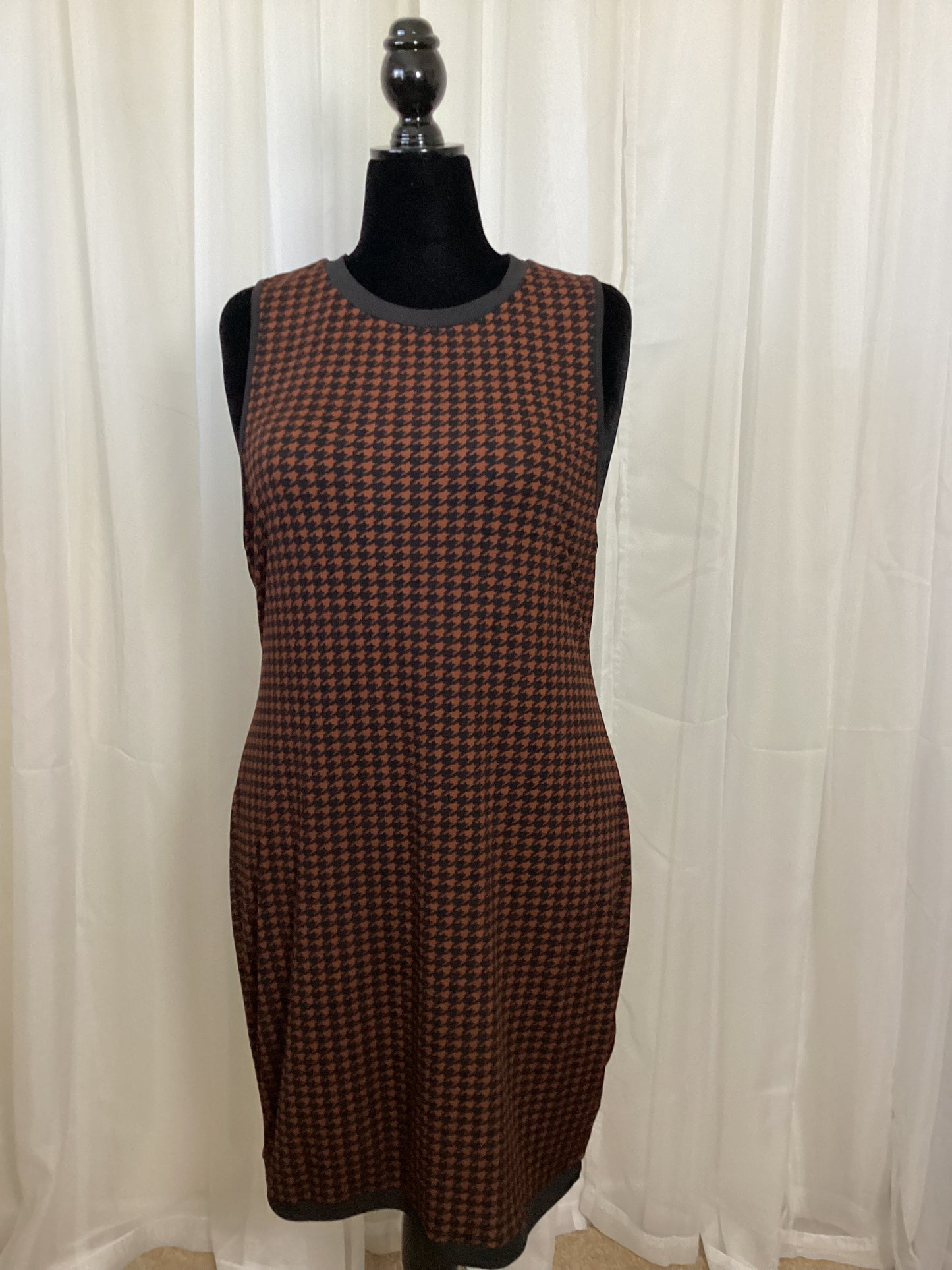 Brown/ Black Houndstooth Dress -2x